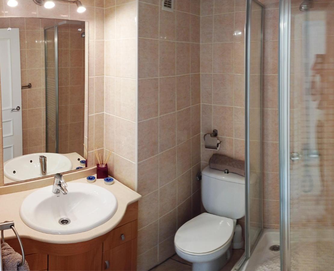 Puerto Marina Luxury Apartment With Sea Views เบนัลมาเดนา ภายนอก รูปภาพ
