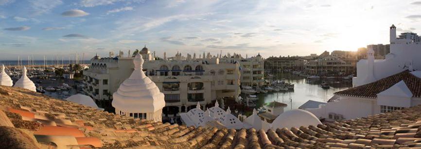 Puerto Marina Luxury Apartment With Sea Views เบนัลมาเดนา ภายนอก รูปภาพ